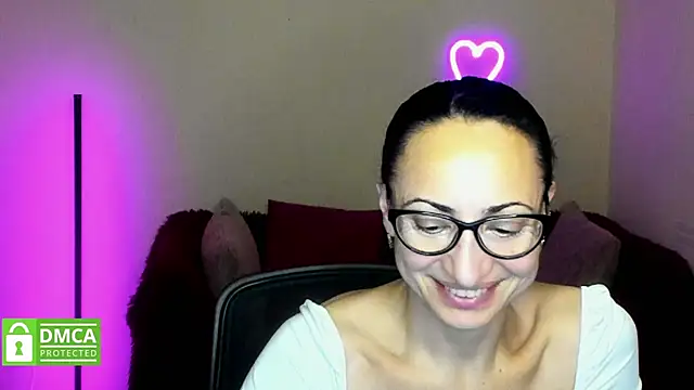 Snapshot of Arianasweety23 chatting on October 2, 5:29 pm Arianasweety23 online show from October 2, 5:29 pm