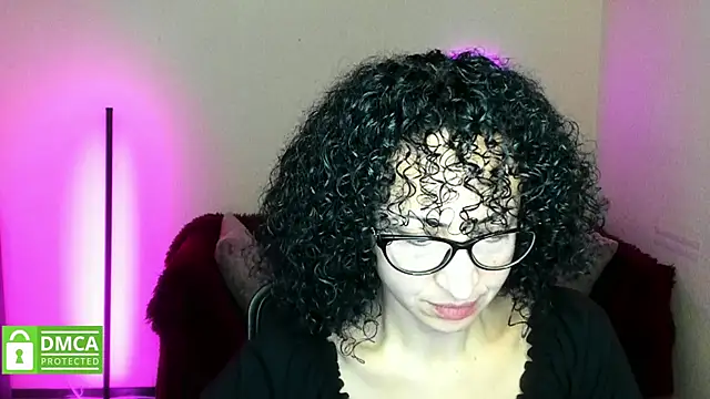 Snapshot of Arianasweety23 chatting on October 26, 6:25 pm Arianasweety23 online show from October 26, 6:25 pm