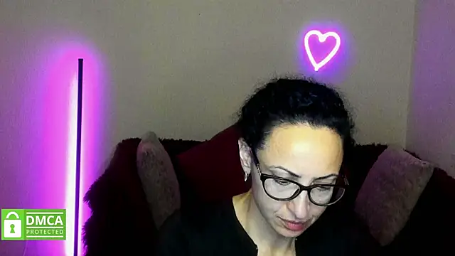 Snapshot of Arianasweety23 chatting on September 28, 5:29 pm Arianasweety23 online show from September 28, 5:29 pm