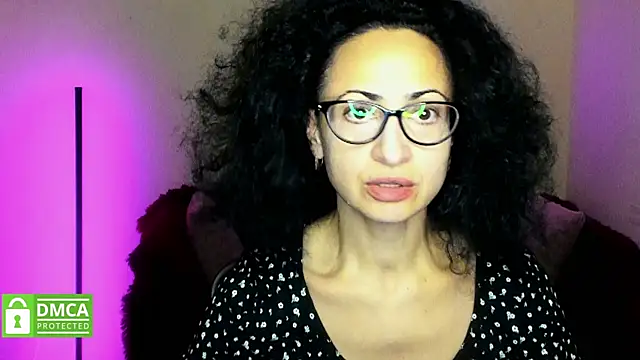 Snapshot of Arianasweety23 chatting on October 7, 5:28 pm Arianasweety23 online show from October 7, 5:28 pm