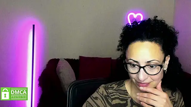 Snapshot of Arianasweety23 chatting on September 30, 5:51 pm Arianasweety23 online show from September 30, 5:51 pm