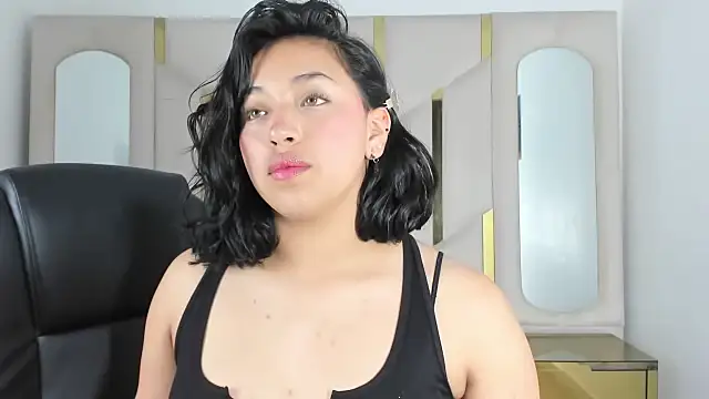 IsabellRodriguez18 online show from September 19, 3:27 am