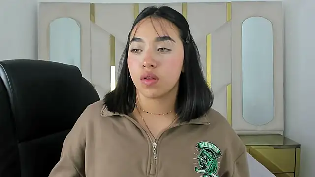 IsabellRodriguez18 online show from September 16, 3:03 am