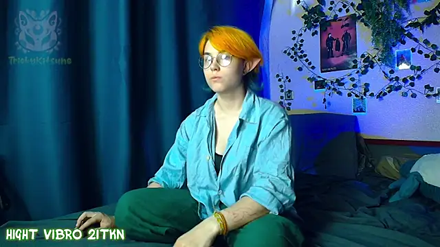 TrickyKitsune online show from August 7, 3:41 pm