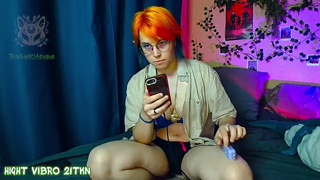 TrickyKitsune online show from June 13, 3:42 pm