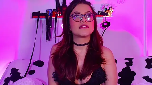 Emi26  online show from November 25, 12:24 am