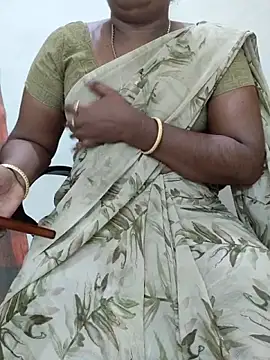 Snapshot of Tamil_roja69 chatting on October 2, 1:05 pm Tamil roja69 online show from October 2, 1:05 pm