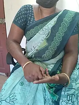 Snapshot of Tamil_roja69 chatting on October 22, 4:39 am Tamil roja69 online show from October 22, 4:39 am