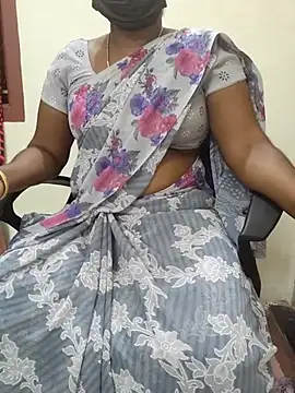 Snapshot of Tamil_roja69 chatting on October 15, 3:14 pm Tamil roja69 online show from October 15, 3:14 pm