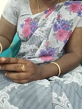 Snapshot of Tamil_roja69 chatting on September 26, 12:58 pm Tamil roja69 online show from September 26, 12:58 pm