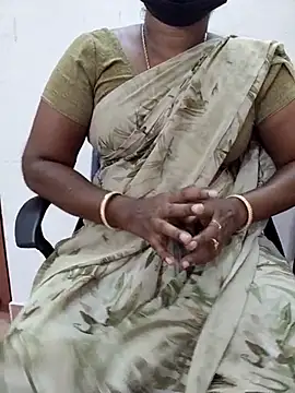 Snapshot of Tamil_roja69 chatting on October 23, 6:19 am Tamil roja69 online show from October 23, 6:19 am