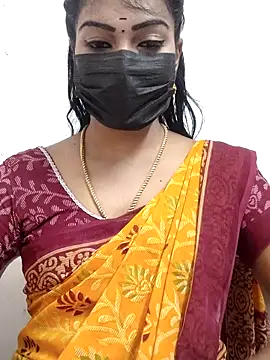 Snapshot of meena_27 chatting on October 16, 6:05 am meena 27 online show from October 16, 6:05 am