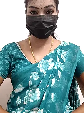 Snapshot of meena_27 chatting on October 14, 5:32 am meena 27 online show from October 14, 5:32 am