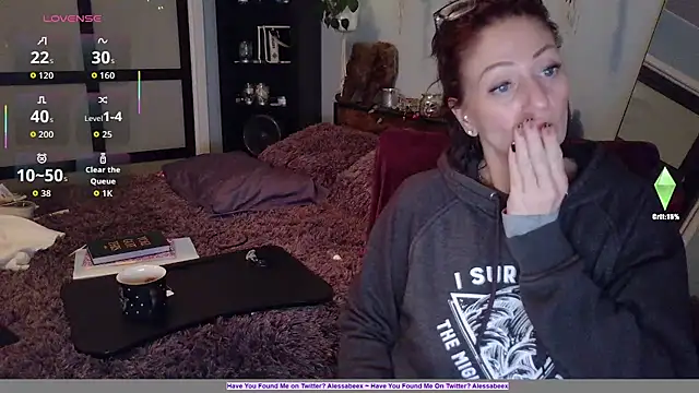 Snapshot of AlessasRoom chatting on October 23, 11:05 am AlessasRoom online show from October 23, 11:05 am