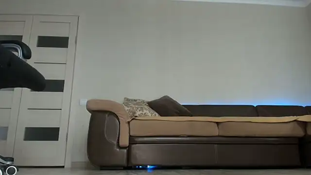 Snapshot of karishee chatting on October 24, 8:49 pm karishee online show from October 24, 8:49 pm