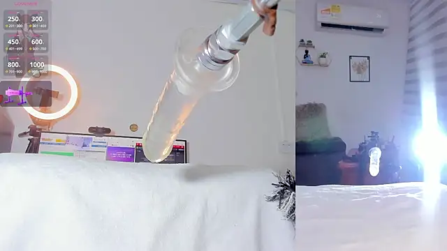 Snapshot of Maria_Jones_ chatting on September 21, 1:15 am Maria Jones online show from September 21, 1:15 am