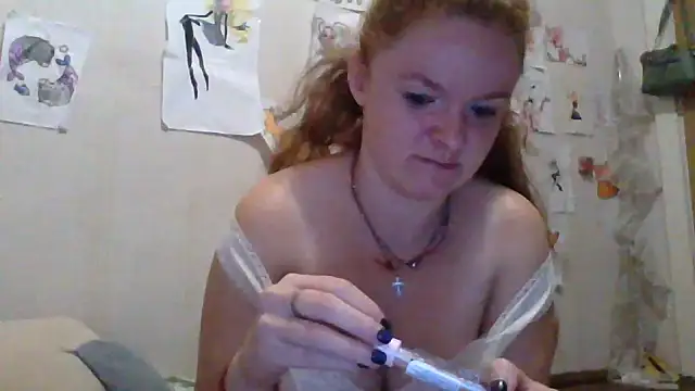 Snapshot of Rae_Jeannie chatting on September 24, 11:37 pm Rae Jeannie online show from September 24, 11:37 pm