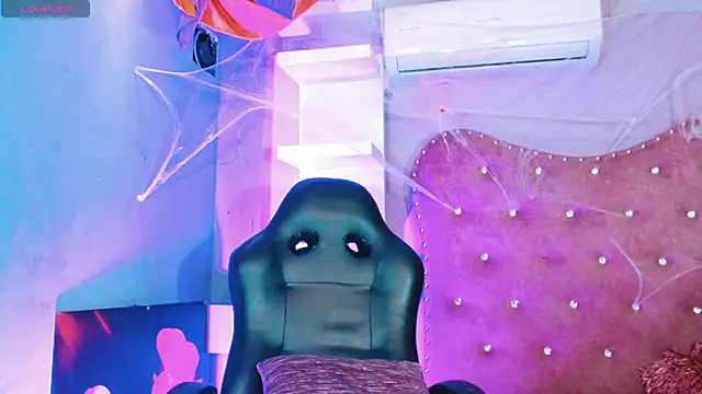 Snapshot of Annabelle-Villareal chatting on October 24, 4:08 am Annabelle-Villareal online show from October 24, 4:08 am