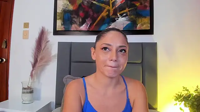 EloiseQuinn online show from October 15, 5:37 pm