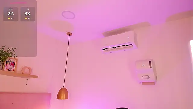 violeta candyy  online show from April 16, 3:18 am