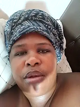 Snapshot of SexyLadyBoosxx chatting on October 8, 11:36 am SexyLadyBoosxx online show from October 8, 11:36 am