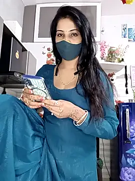 Best-Couple online show from September 26, 4:43 am