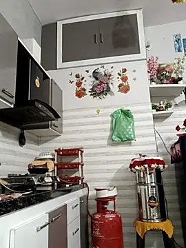 Best-Couple online show from June 8, 2:23 am