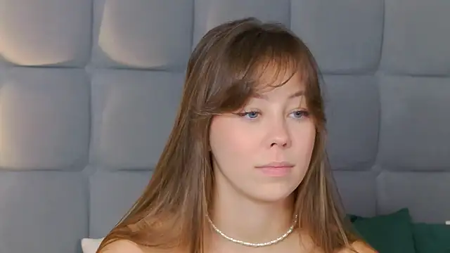 TheEmma online show from March 29, 2:16 pm