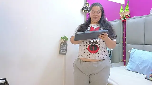 KRYSSTARITTER4 online show from November 22, 2:47 am