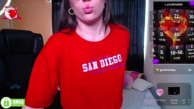 Qadesh Boix online show from October 8, 7:07 pm