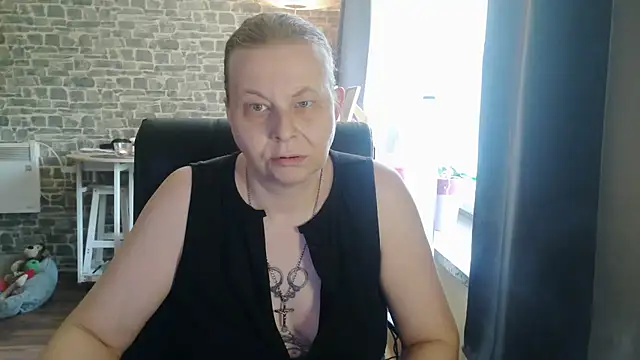 mysterious charming online show from October 7, 8:19 am