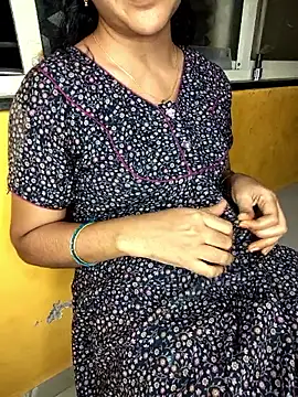 Snapshot of Bujji_pilla_telugu chatting on October 23, 3:40 pm Bujji pilla telugu online show from October 23, 3:40 pm