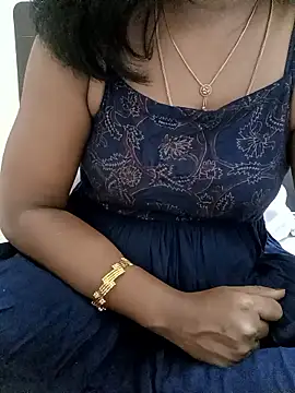 Snapshot of Tamil_Vishalini chatting on September 24, 6:23 am Tamil Vishalini online show from September 24, 6:23 am