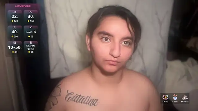 mamifresita online show from December 5, 4:01 am