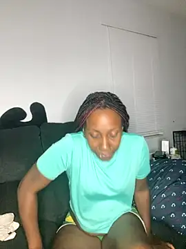 Yoshibaby2670 online show from September 25, 11:20 am