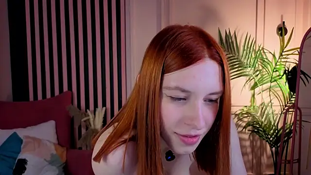 Snapshot of Mikka_Blush chatting on October 6, 9:52 pm Mikka Blush online show from October 6, 9:52 pm