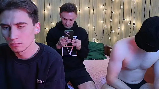 Snapshot of michael_sexdevil chatting on October 12, 7:38 pm michael sexdevil online show from October 12, 7:38 pm