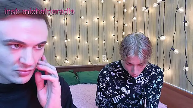 Snapshot of michael_sexdevil chatting on October 17, 4:54 pm michael sexdevil online show from October 17, 4:54 pm