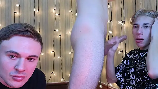 Snapshot of michael_sexdevil chatting on October 18, 5:04 pm michael sexdevil online show from October 18, 5:04 pm