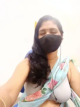 Lucky-Deepthi online show from January 16, 8:05 pm