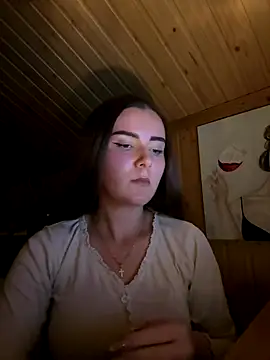 Snapshot of mewKate chatting on October 21, 5:50 pm mewKate online show from October 21, 5:50 pm