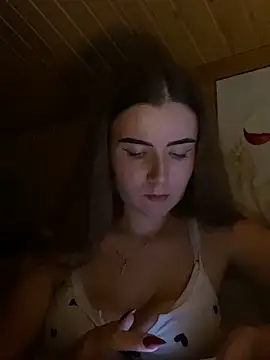 Snapshot of mewKate chatting on September 17, 5:00 pm mewKate online show from September 17, 5:00 pm