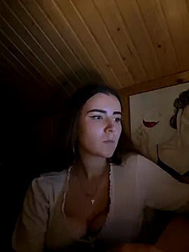 Snapshot of mewKate chatting on October 14, 6:43 pm mewKate online show from October 14, 6:43 pm