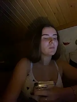 Snapshot of mewKate chatting on September 20, 5:44 pm mewKate online show from September 20, 5:44 pm