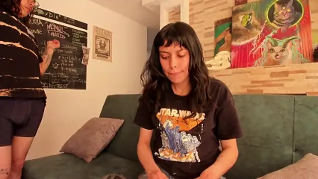 Snapshot of shamelesss_ chatting on October 14, 8:44 pm shamelesss  online show from October 14, 8:44 pm