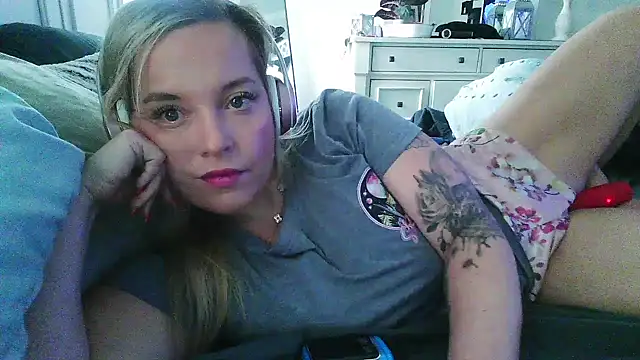 JennaLynn785 online show from September 28, 5:29 pm