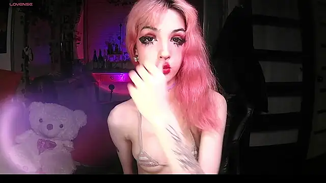 Snapshot of Ink__pleasure chatting on October 1, 2:16 am Ink pleasure online show from October 1, 2:16 am