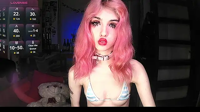 Snapshot of Ink__pleasure chatting on September 28, 11:32 pm Ink pleasure online show from September 28, 11:32 pm