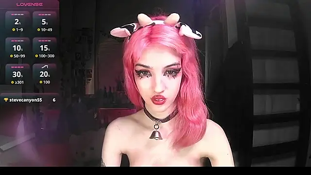 Snapshot of Ink__pleasure chatting on October 12, 2:03 am Ink pleasure online show from October 12, 2:03 am