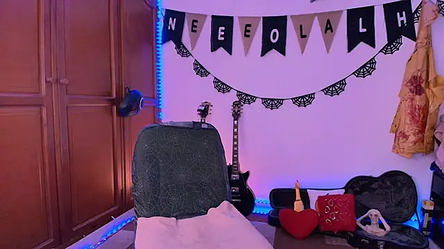 Snapshot of antonelawow chatting on October 25, 9:10 pm antonelawow online show from October 25, 9:10 pm